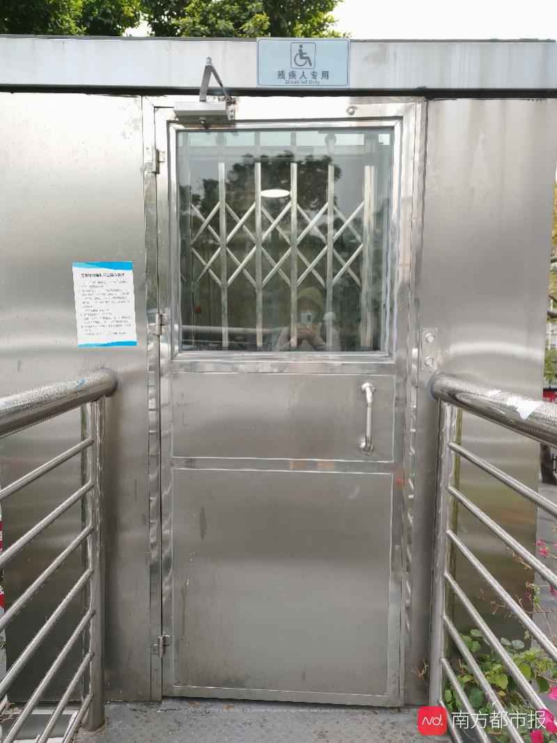 广州部分天桥“无障碍电梯”惨变摆设,市民:使用很有障碍!